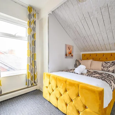 Πανσιόν -rb15cfa- For Relaxed And Cosy With Free Parking Λιντς