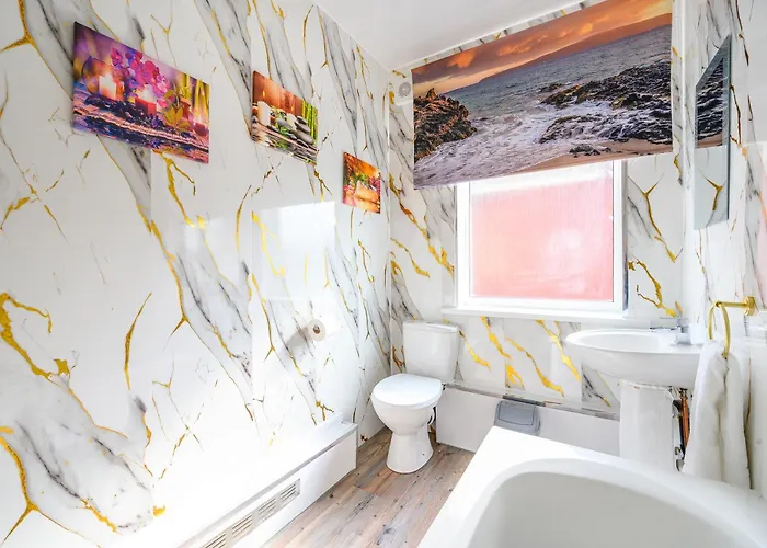 -rb15cfa- For Relaxed And Cosy With Free Parking Guest house Leeds (West Yorkshire)